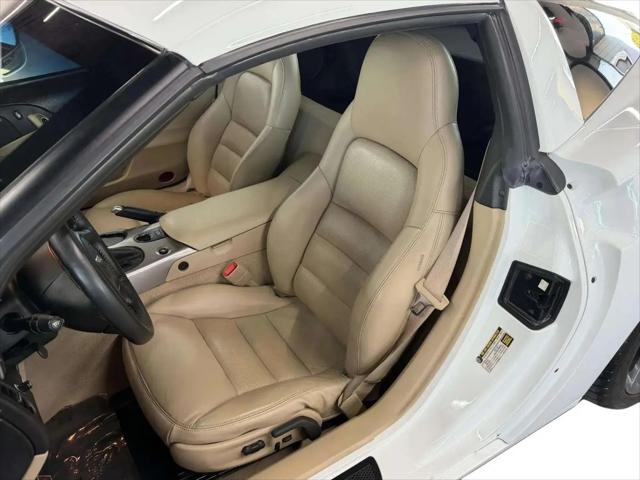 2005 Chevrolet Corvette Base