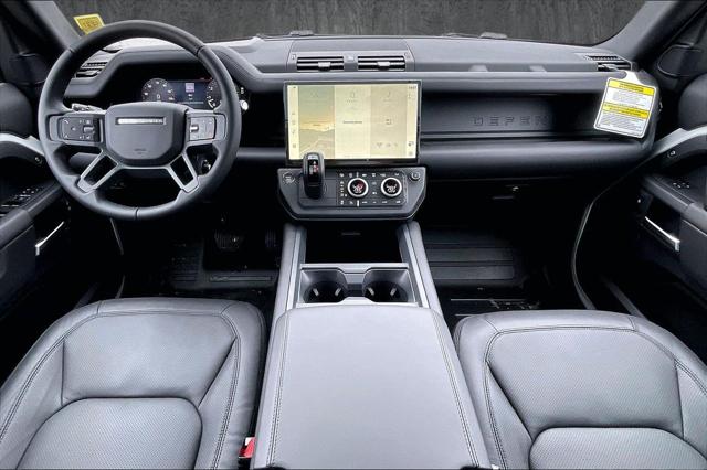 2026 Land Rover Defender X-Dynamic SE