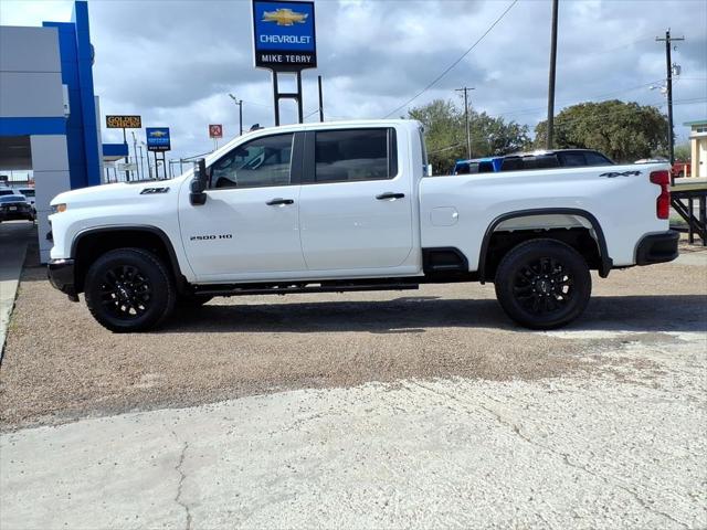 2026 Chevrolet Silverado 2500HD Crew Cab, Standard Bed, WT, 4WD