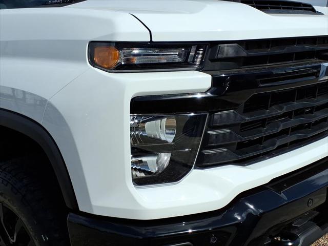 2026 Chevrolet Silverado 2500HD Crew Cab, Standard Bed, WT, 4WD
