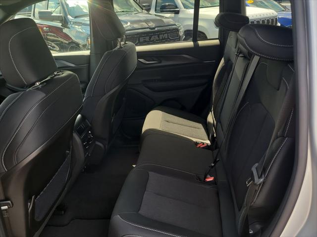 2026 Jeep Grand Cherokee Altitude 4x4