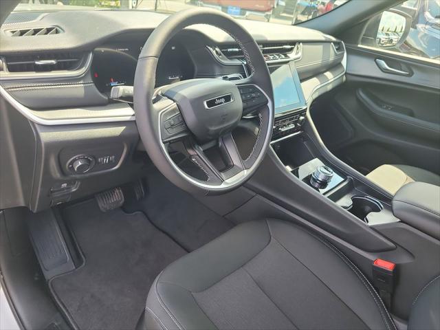 2026 Jeep Grand Cherokee Altitude 4x4