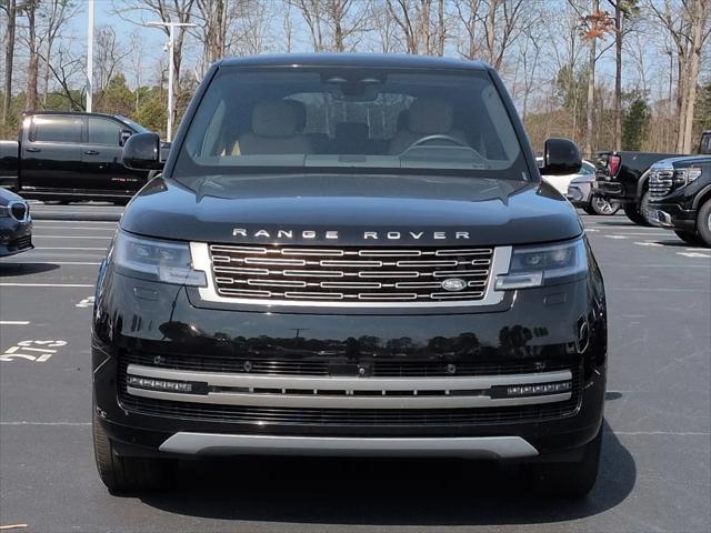 2025 Land Rover Range Rover P400 SE 7 Seat