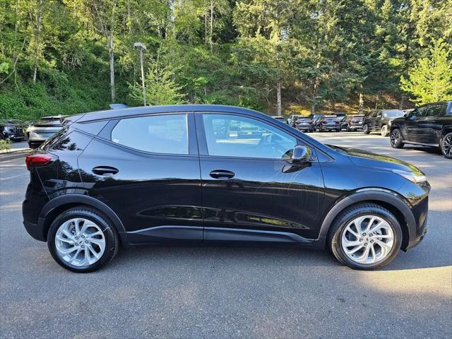 2027 Chevrolet Bolt LT FWD