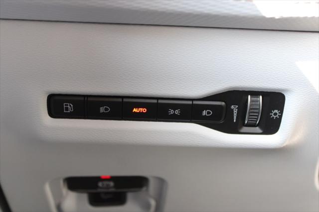 2026 Jeep Cherokee Overland 4x4