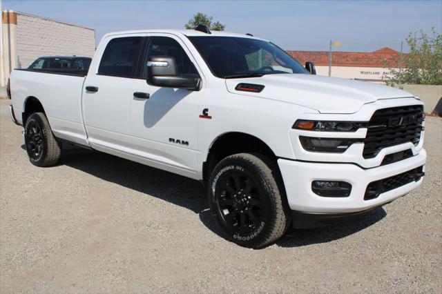 2026 Ram 3500 Big Horn Crew Cab 4x4 8 Box