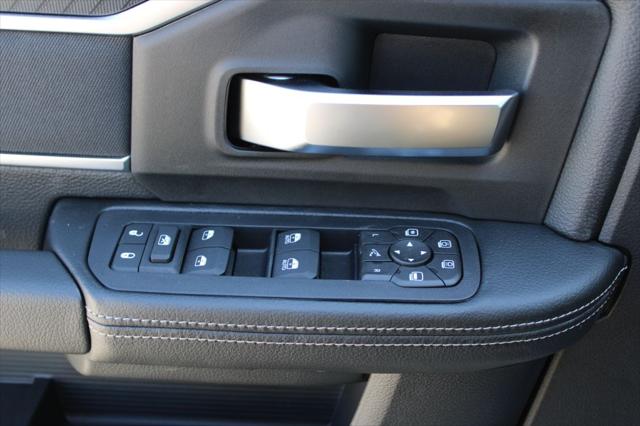 2026 Ram 3500 Big Horn Crew Cab 4x4 8 Box