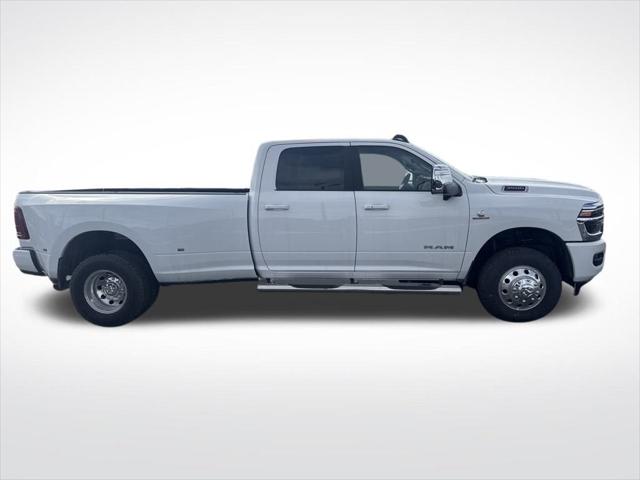 2026 RAM Ram 3500 RAM 3500 LARAMIE CREW CAB 4X4 8 BOX
