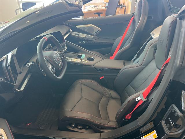 2026 Chevrolet Corvette Stingray Convertible, 2LT, RWD