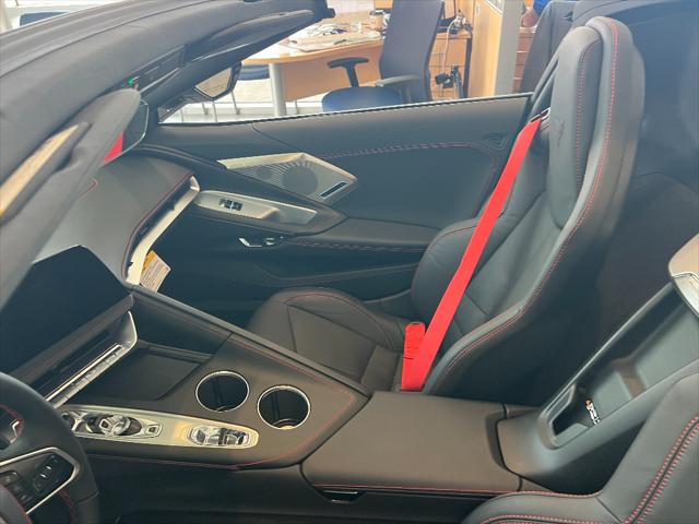 2026 Chevrolet Corvette Stingray Convertible, 2LT, RWD