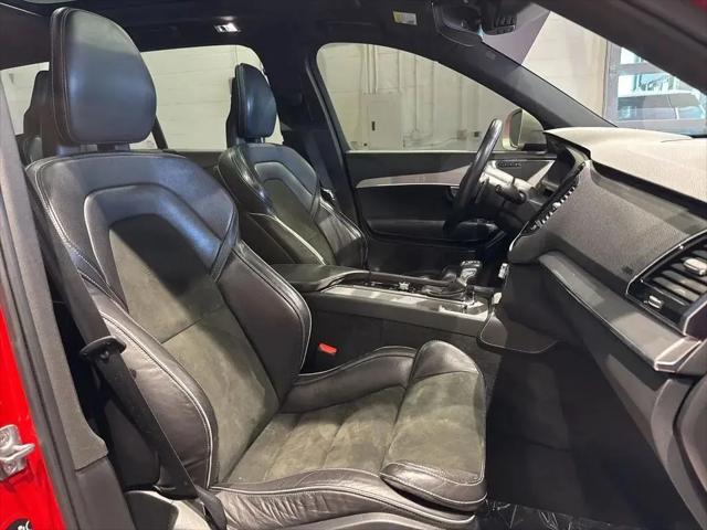 2017 Volvo XC90 T5 R-Design