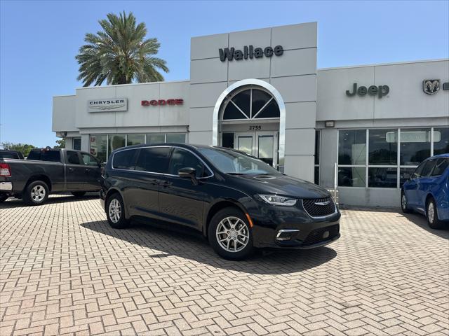 2026 Chrysler Pacifica Select for sale in Stuart, FL