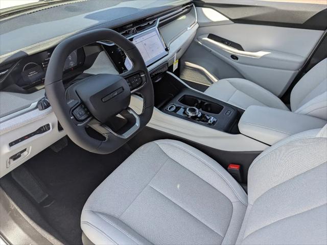 2026 Jeep Cherokee Laredo 4x4