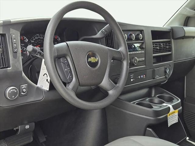 2026 Chevrolet Express Cutaway 4500 Van