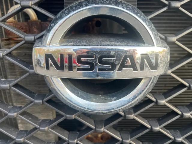 2015 Nissan 2500 S V8