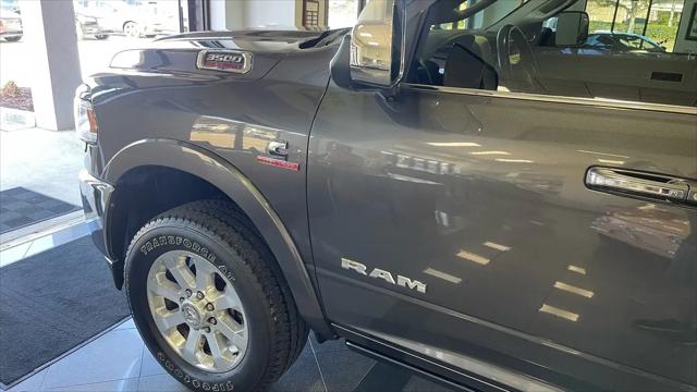 2021 Ram 3500 Laramie Crew Cab 4x4 8' Box
