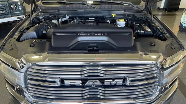 2021 Ram 3500 Laramie Crew Cab 4x4 8' Box