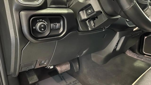 2021 Ram 3500 Laramie Crew Cab 4x4 8' Box