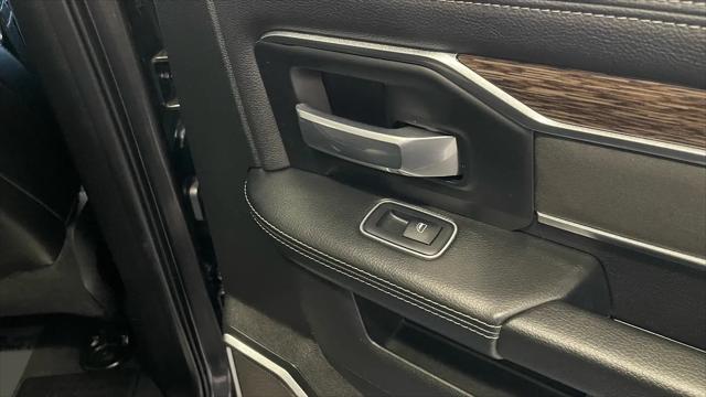 2021 Ram 3500 Laramie Crew Cab 4x4 8' Box