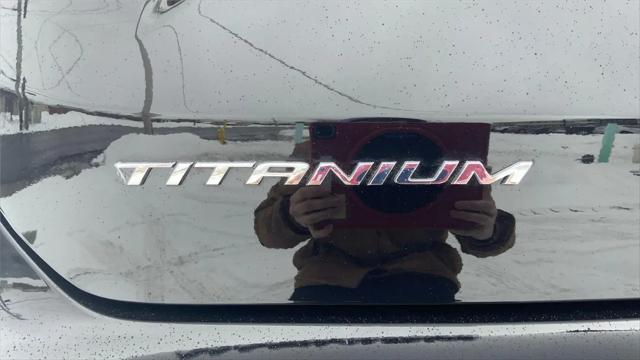 2023 Ford Edge Titanium