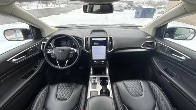 2023 Ford Edge Titanium