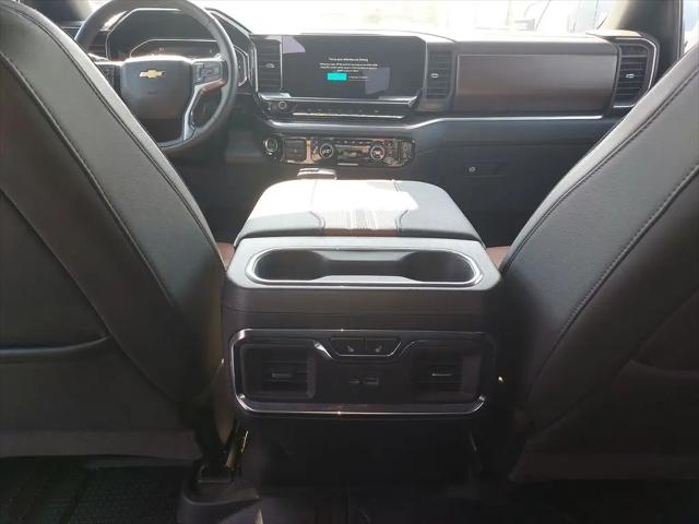 2026 Chevrolet Silverado 1500 4WD Crew Cab Short Bed High Country