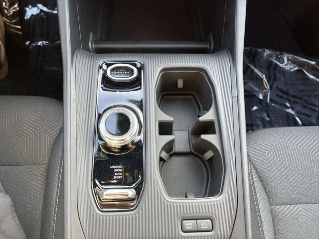 2026 Jeep Cherokee Laredo 4x4