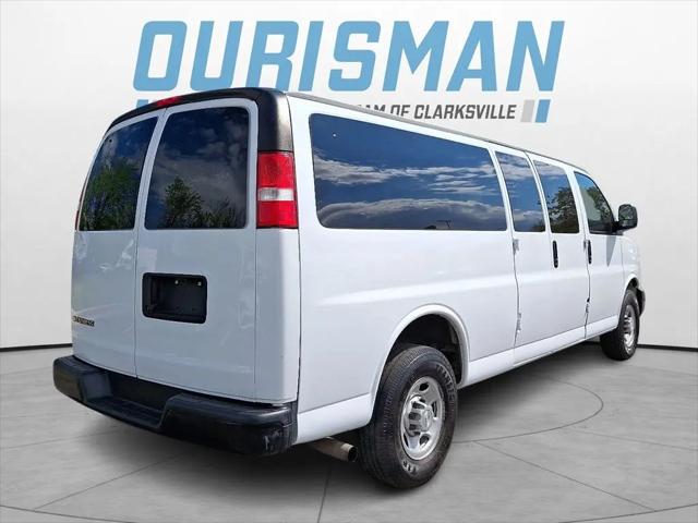 2020 Chevrolet Express Passenger RWD 3500 Extended Wheelbase LS