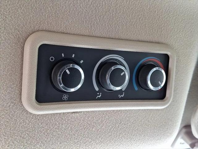 2020 Chevrolet Express Passenger RWD 3500 Extended Wheelbase LS