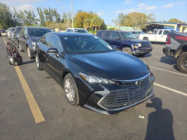 2019 Toyota Avalon XLE