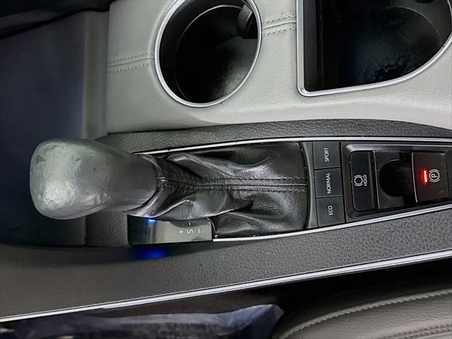 2019 Toyota Avalon XLE