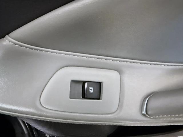 2019 Toyota Avalon XLE