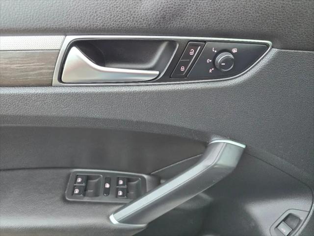 2018 Volkswagen Passat 2.0T SE