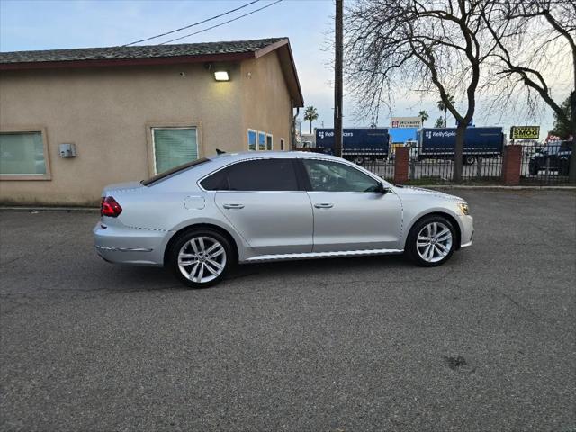 2018 Volkswagen Passat 2.0T SE