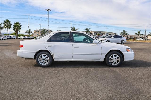 2000 Toyota Camry LE