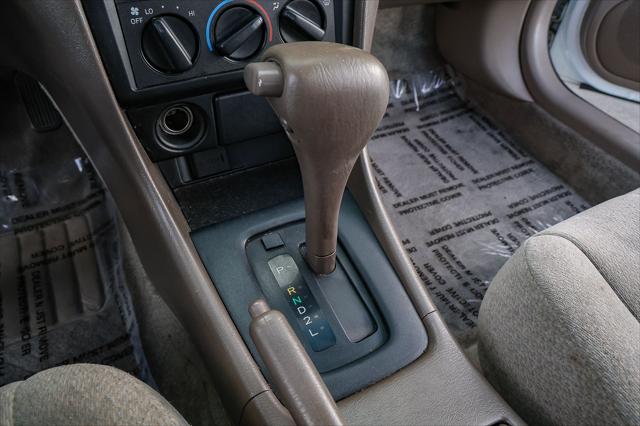 2000 Toyota Camry LE