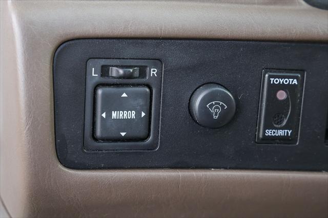2000 Toyota Camry LE