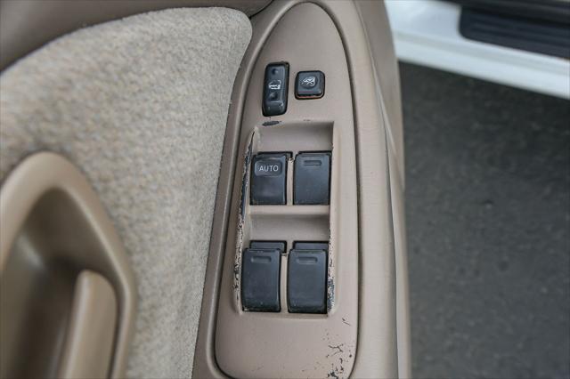 2000 Toyota Camry LE