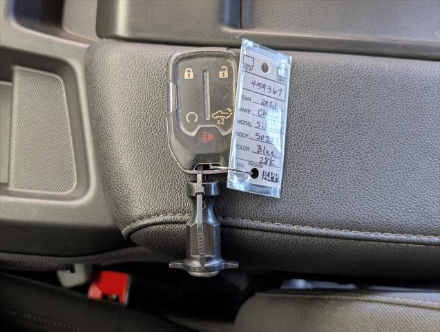 2021 Chevrolet Silverado 1500 4WD Crew Cab Short Bed LT with 2FL