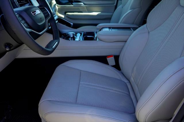 2026 Jeep Grand Wagoneer L Limited Altitude 4x4