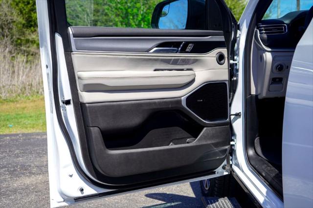 2026 Jeep Grand Wagoneer L Limited Altitude 4x4