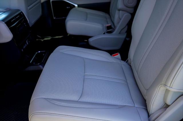 2026 Jeep Grand Wagoneer L Limited Altitude 4x4