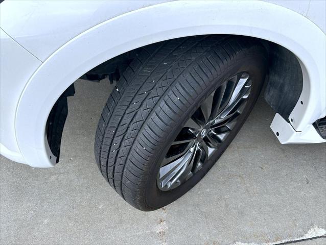 2022 INFINITI QX80 SENSORY AWD