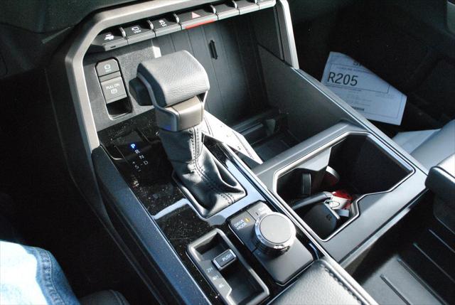 2026 Toyota Tundra SR5 CrewMax 5.5' Bed