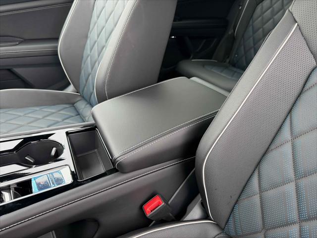 2026 Volkswagen Atlas Cross Sport SEL Premium R-Line