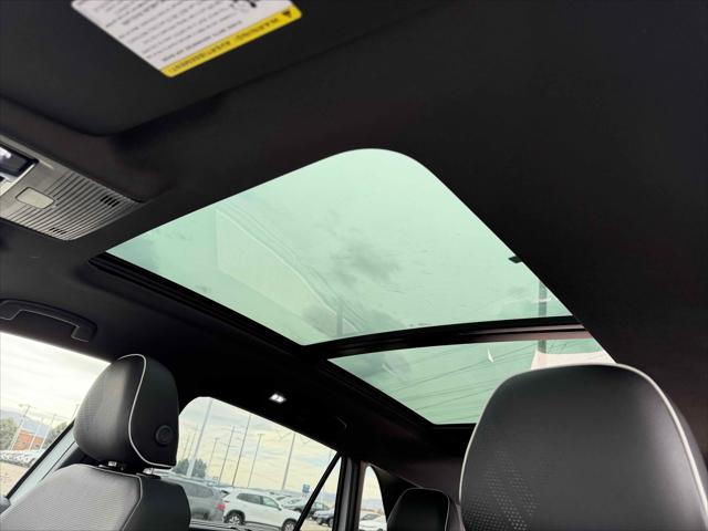 2026 Volkswagen Atlas Cross Sport SEL Premium R-Line