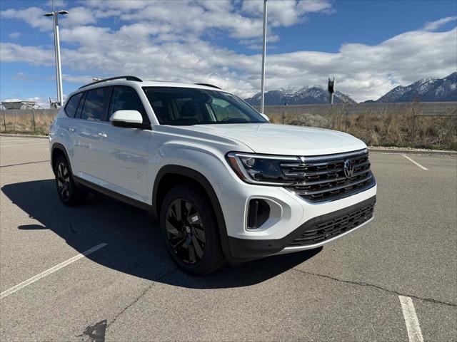 2026 Volkswagen Atlas SE with Technology