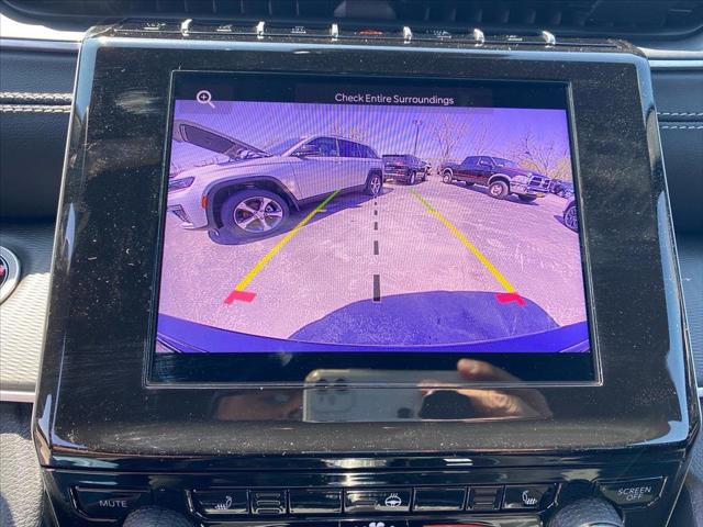 2026 Jeep Grand Cherokee Altitude 4x4