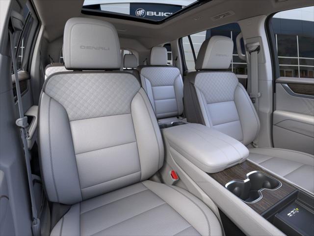 2026 GMC Acadia Denali AWD