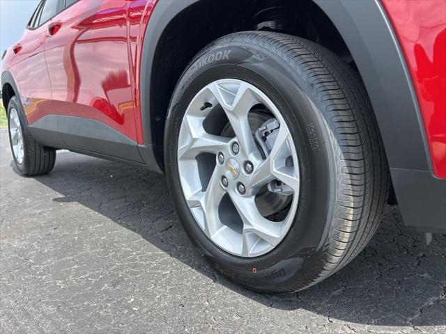 2026 Chevrolet Trax FWD LS